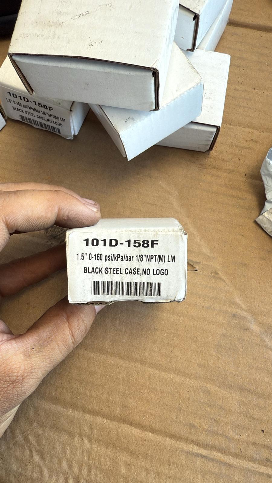 Gauges 101D-158F Industrial Pressure Gauge, 0 To 160 Psi, 1 1/2 In Dial (8D)