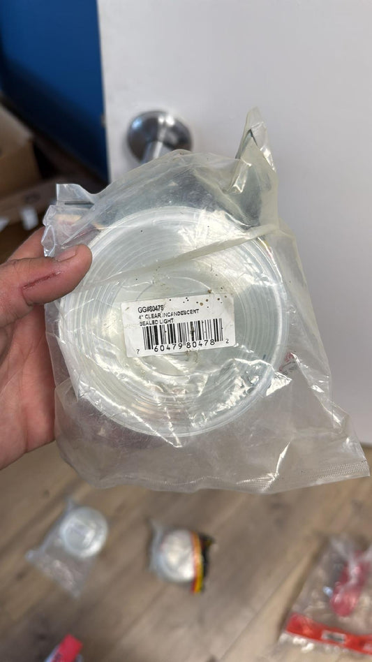 4"CLEAR SEALED LIGHT (8B)